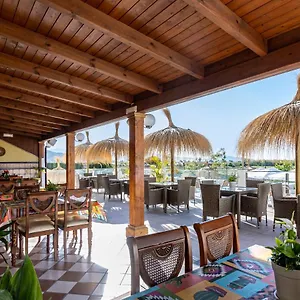 Avenida Tropical By Bossh! Hotel